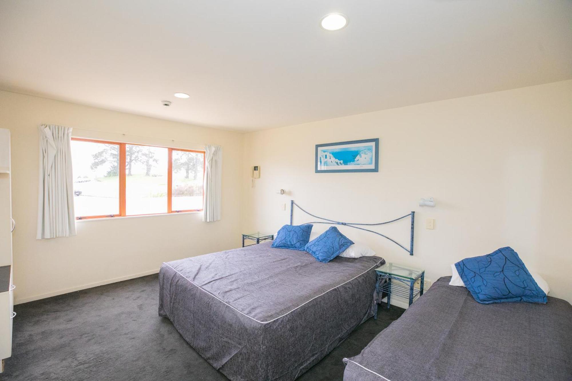 Albany Executive Motor Inn Limited Auckland Exterior photo