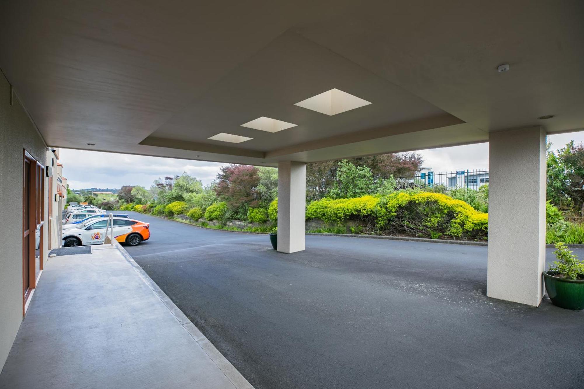 Albany Executive Motor Inn Limited Auckland Exterior photo